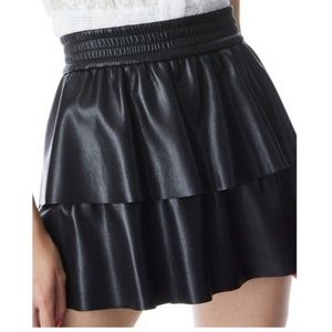 Alice & Olivia Jia Vegan Leather Smocked Mini Skirt Size 0